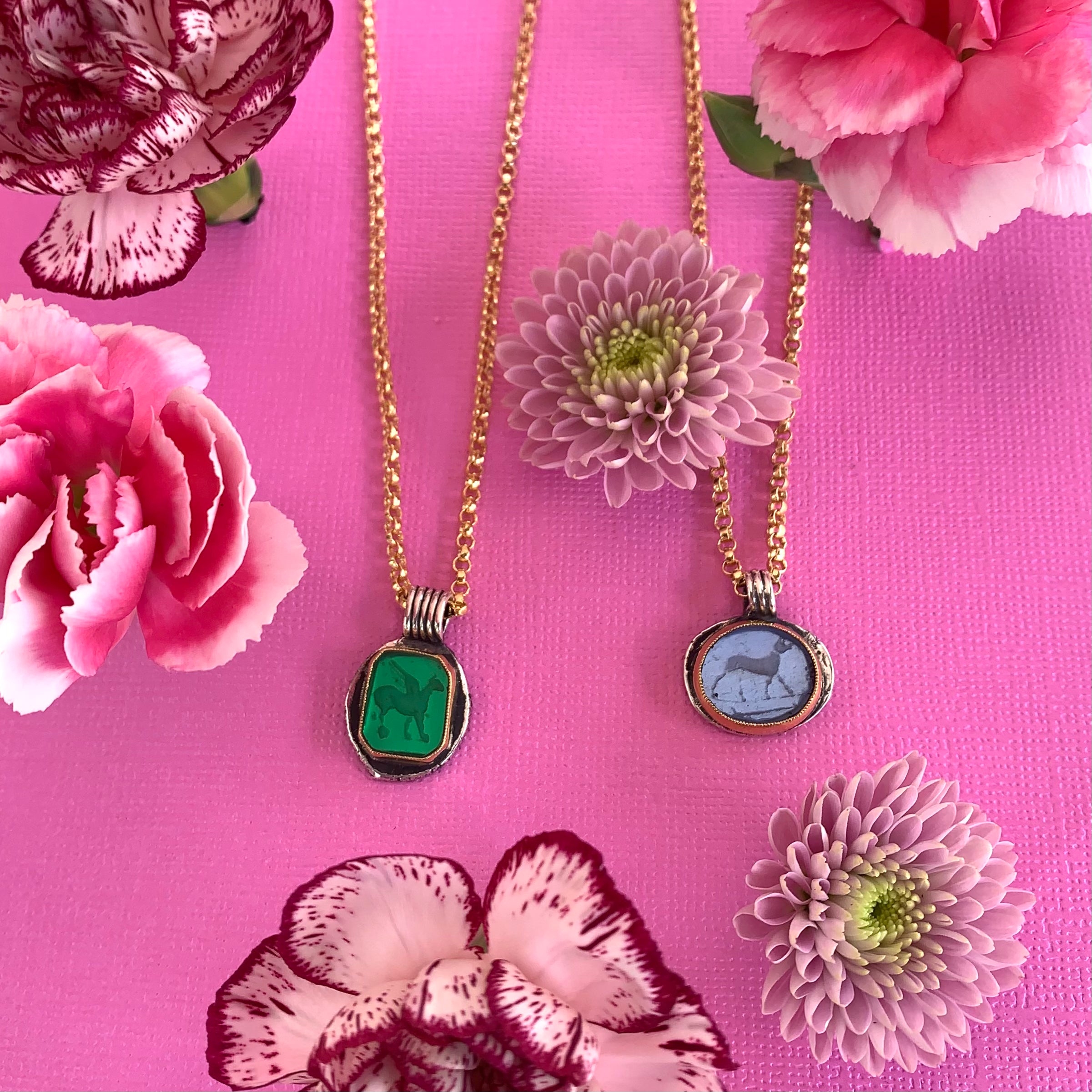 HEIRLOOM INTAGLIO // NECKLACE // BLUE // DOG