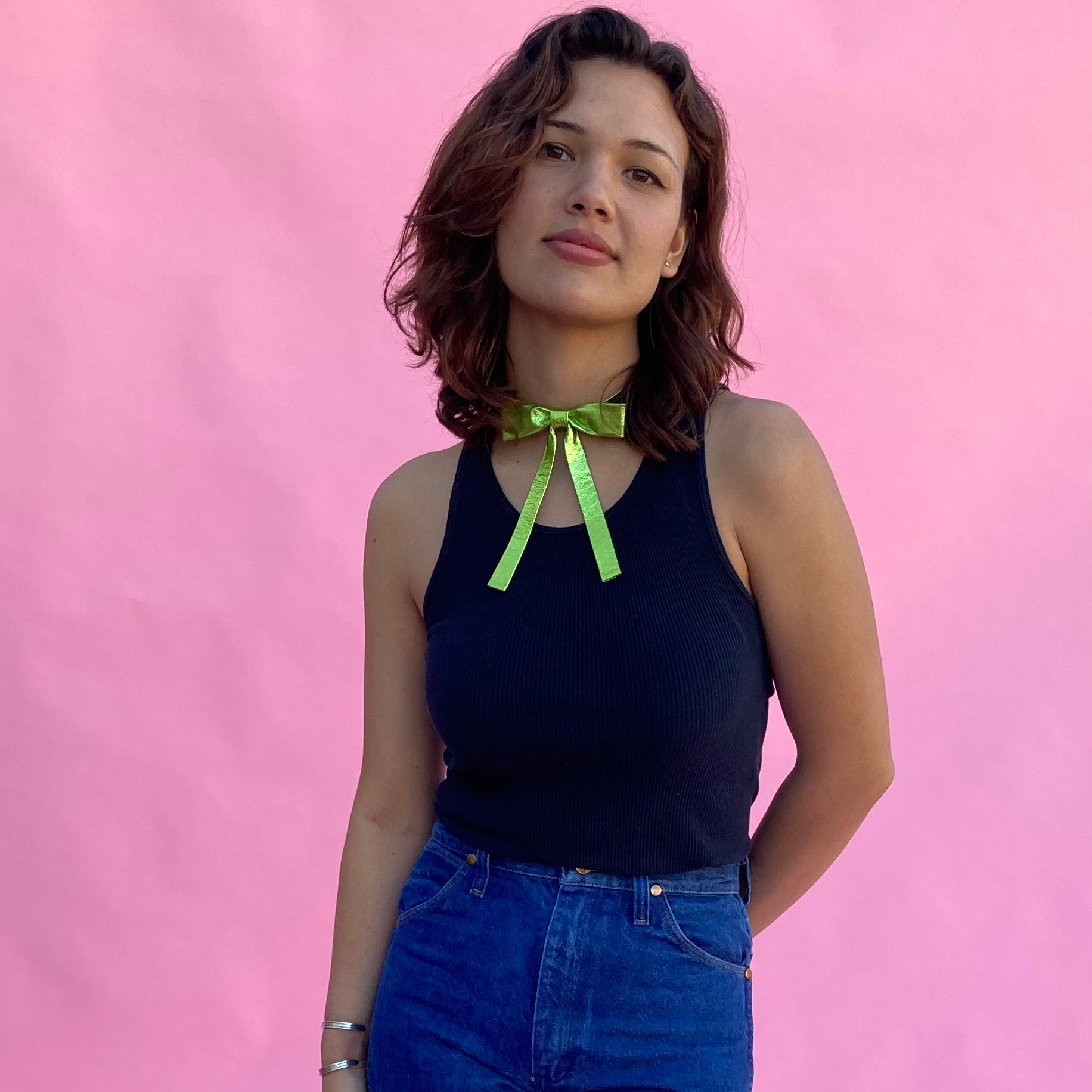 WILDER NECK BOW // DESERT LIME