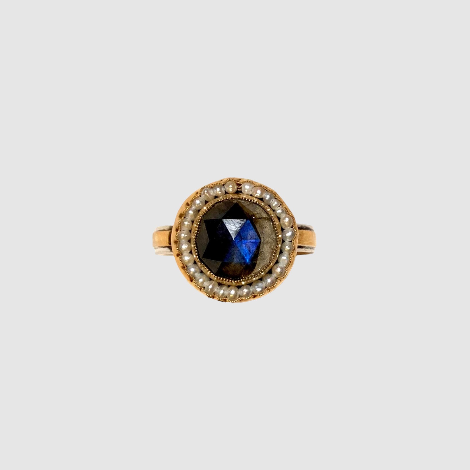 HEIRLOOM RING // GOLD // LABRADORITE