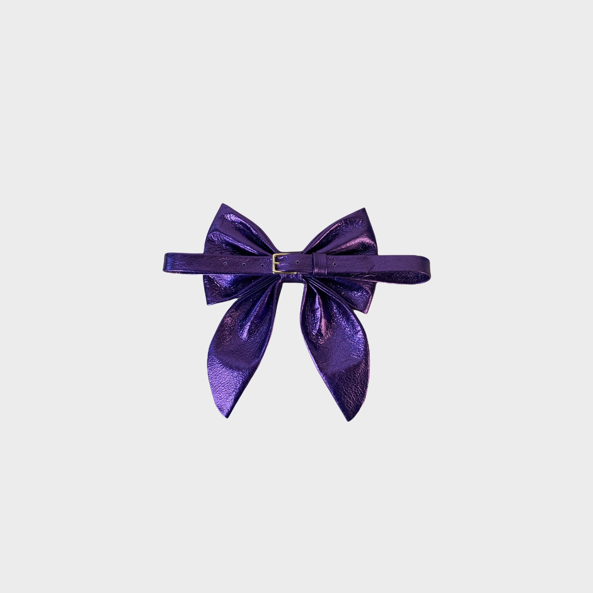 WINGED NECK BOW // VIOLET BEAUREGARDE