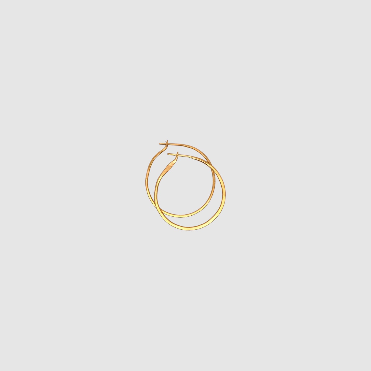 HOOPS // MEDIUM // ROUND // VERMEIL