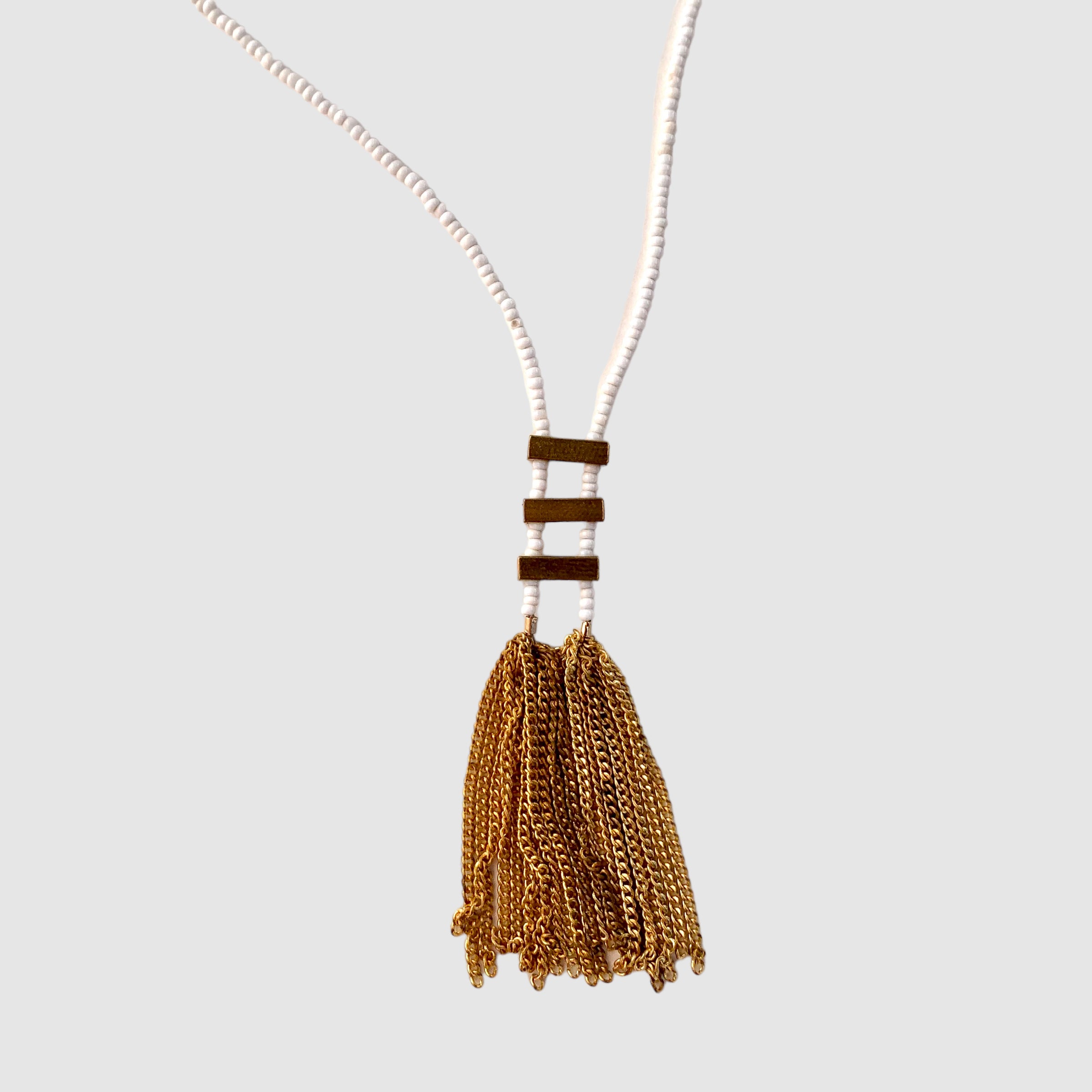 NOMAD // TRAVEL NECKLACE // WHITE
