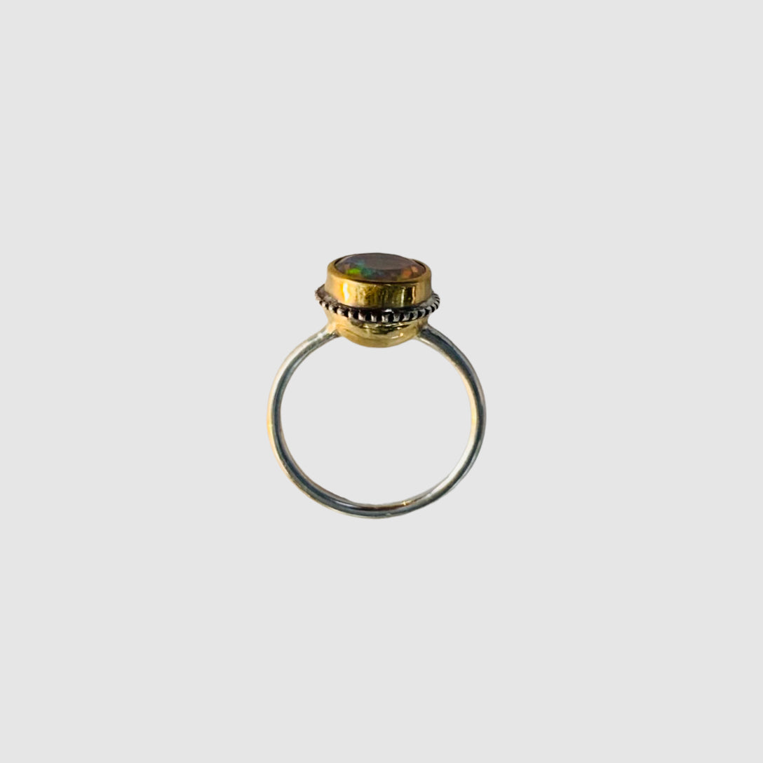 HEIRLOOM RING // ELIZABETH I // OPAL