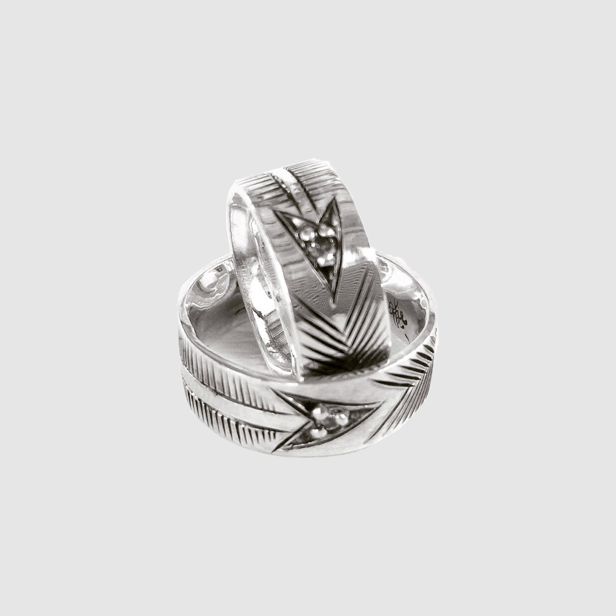 ARROW RING // WIDE