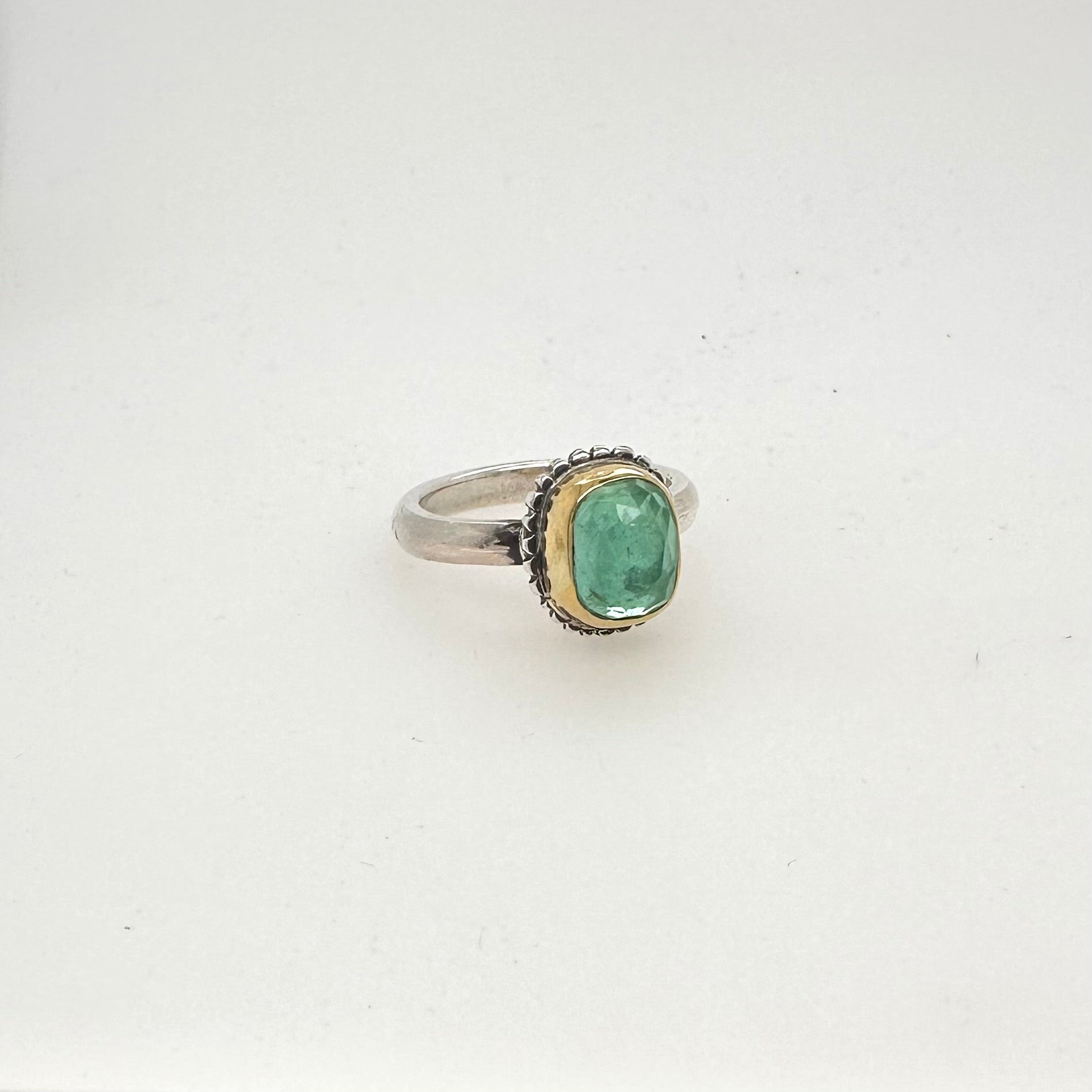 HEIRLOOM RING // ELIZABETH I  // LIGHT GREEN TOURMALINE