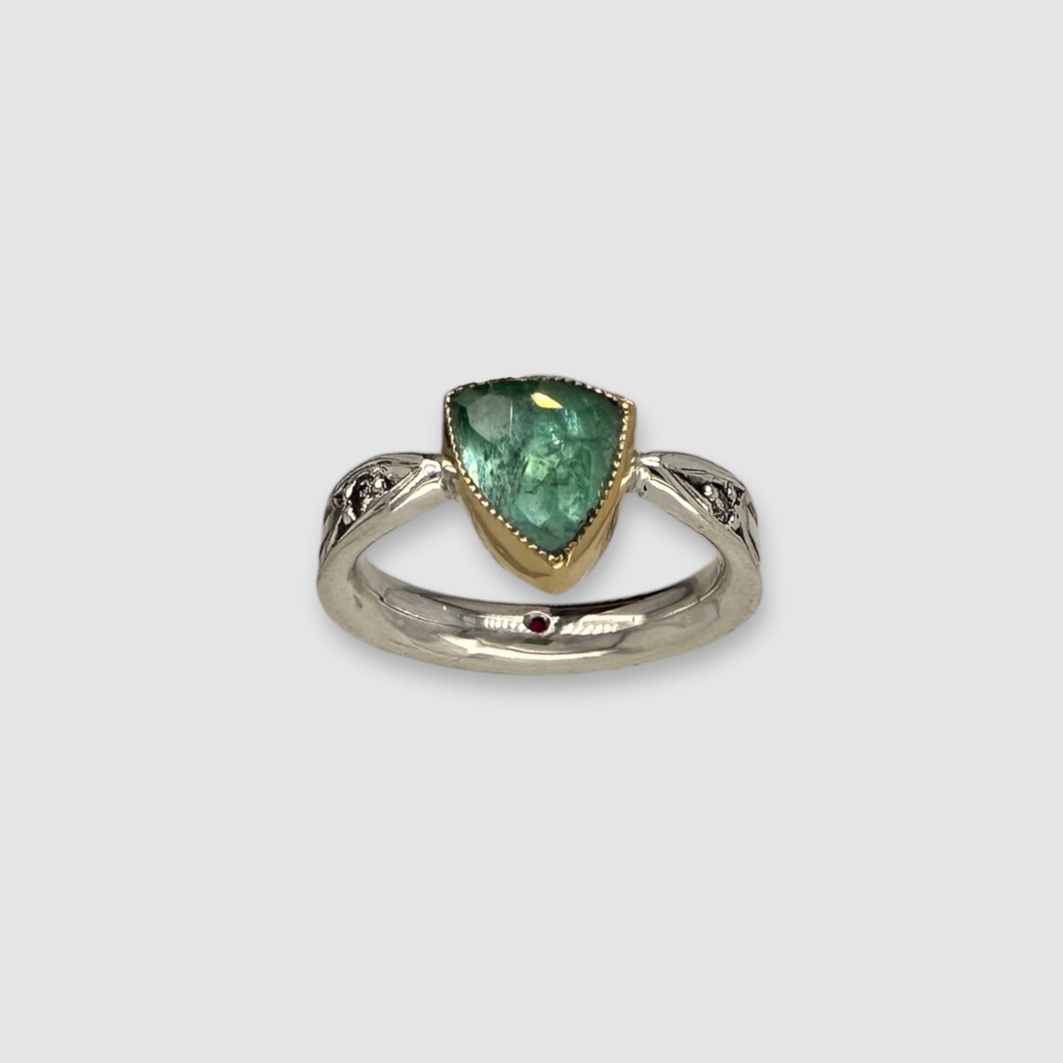 ARROW RING // TRIANGLE GREEN TOURMALINE