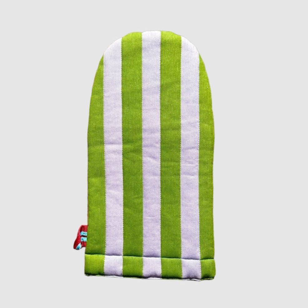 DUSEN DUSEN // OVEN MITT // EGGPLANT