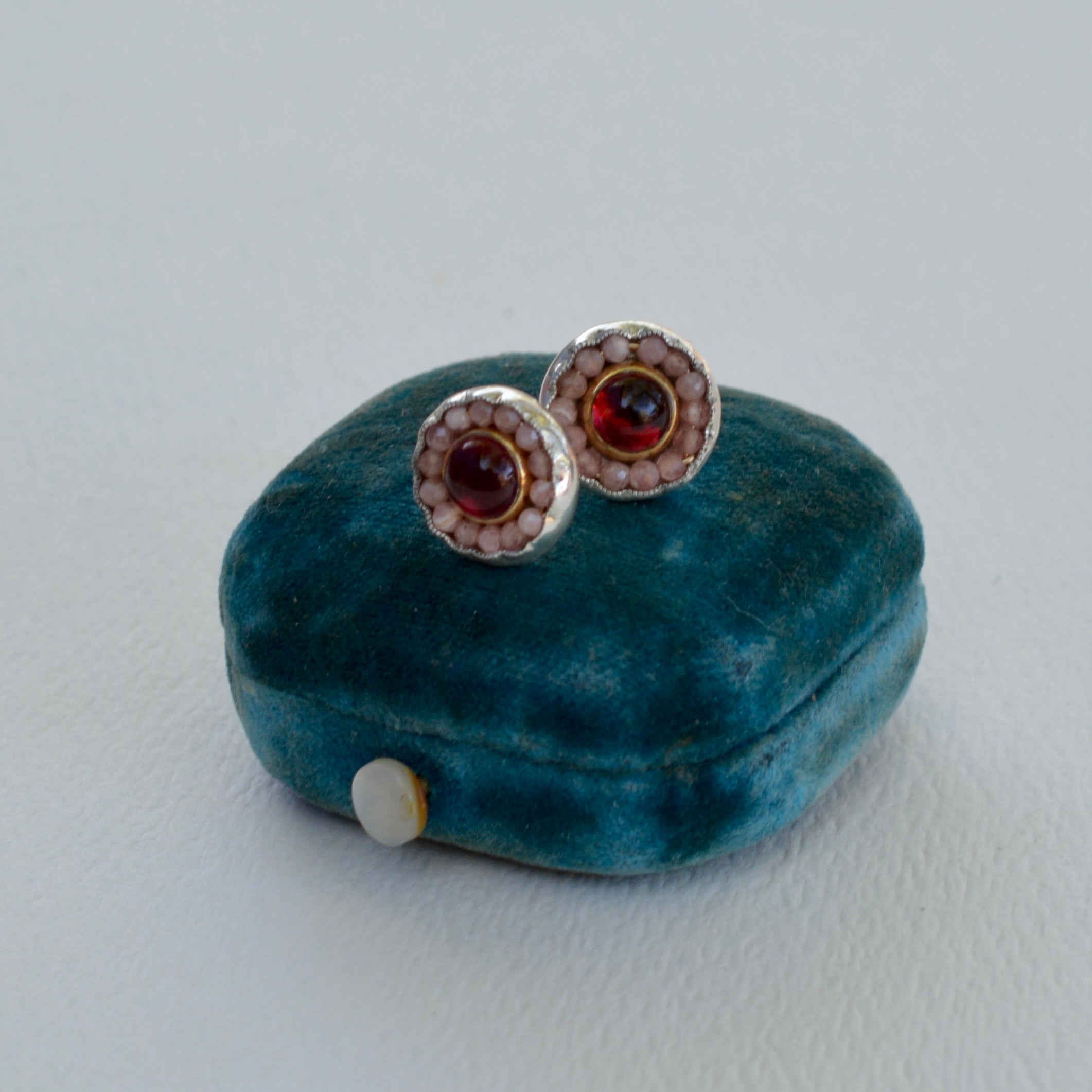 HEIRLOOM EARRINGS // STUD // OPAL //GARNET