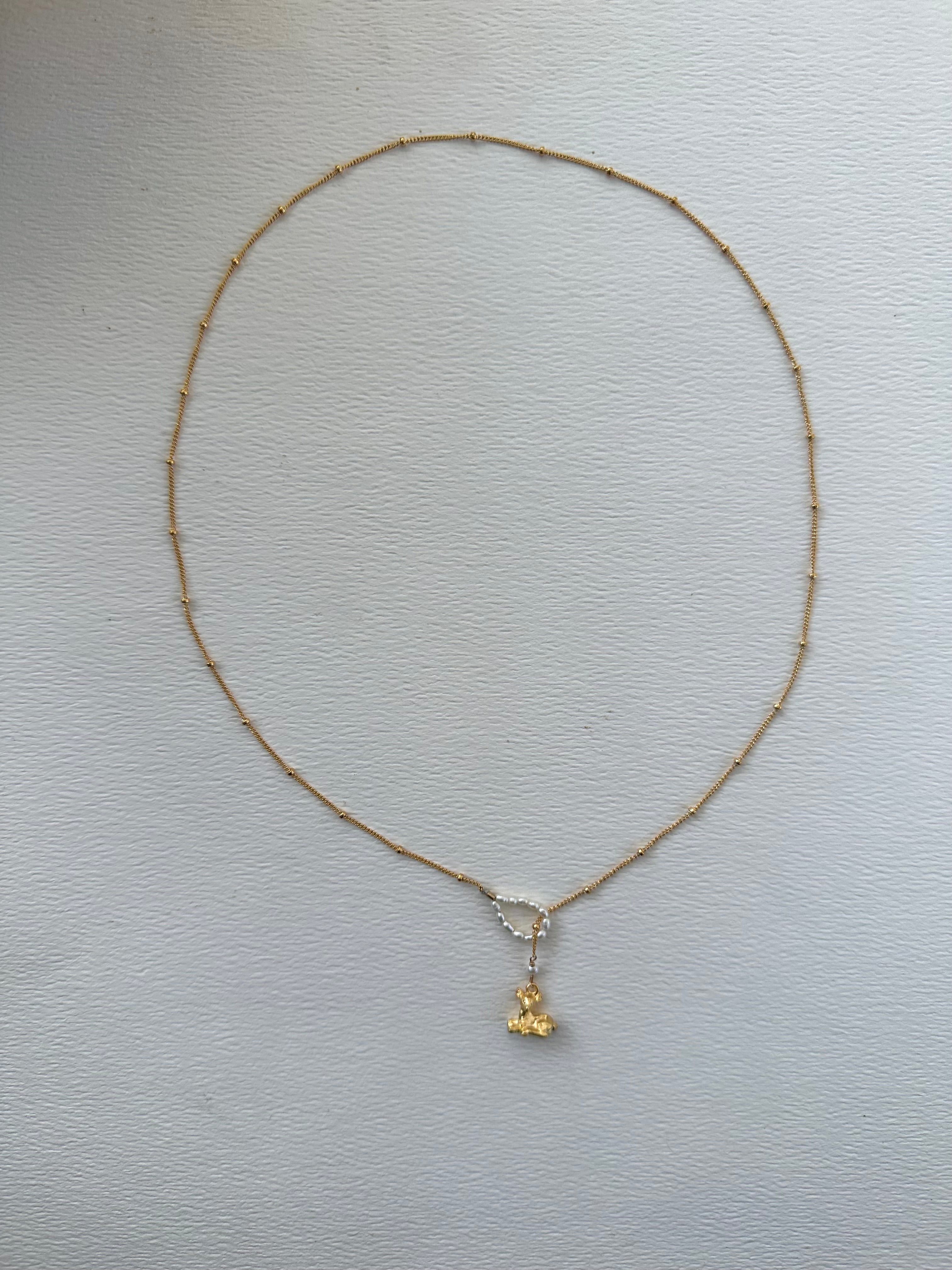 NECKLACE // LASSO // PEARL // DEER