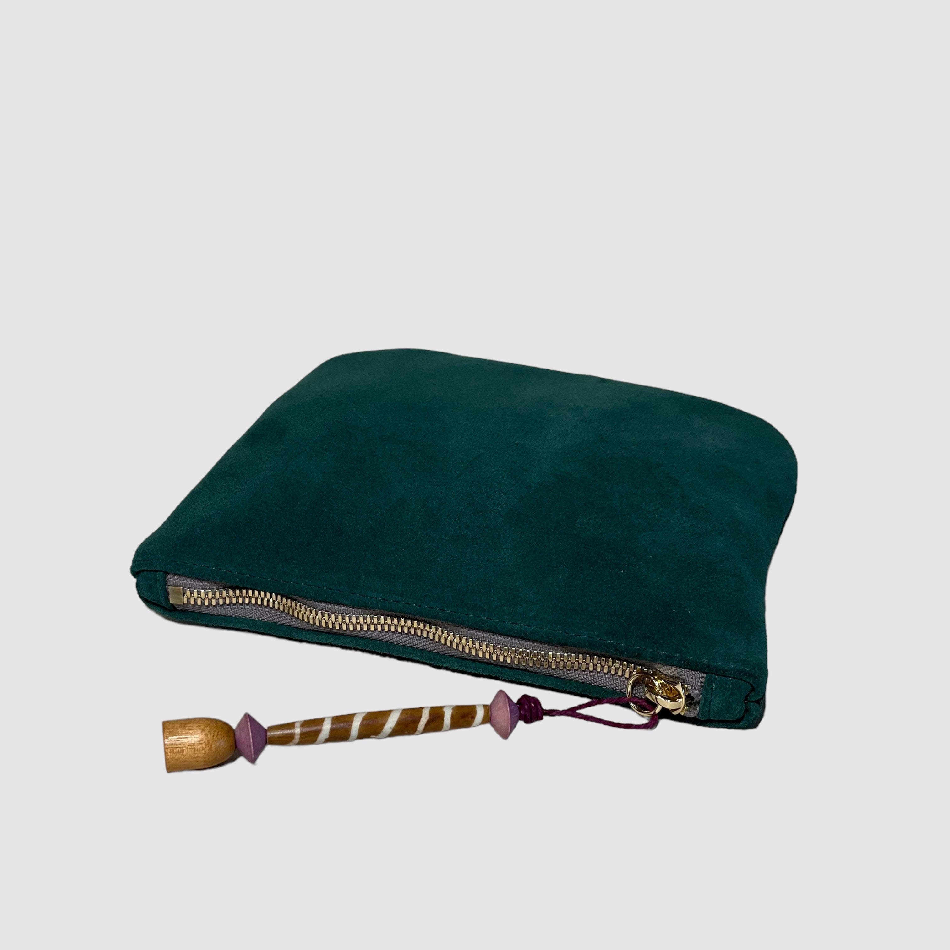 DEEP GREEN CLUTCH // BROWN AND  WHITE GLASS BEAD // SMALL
