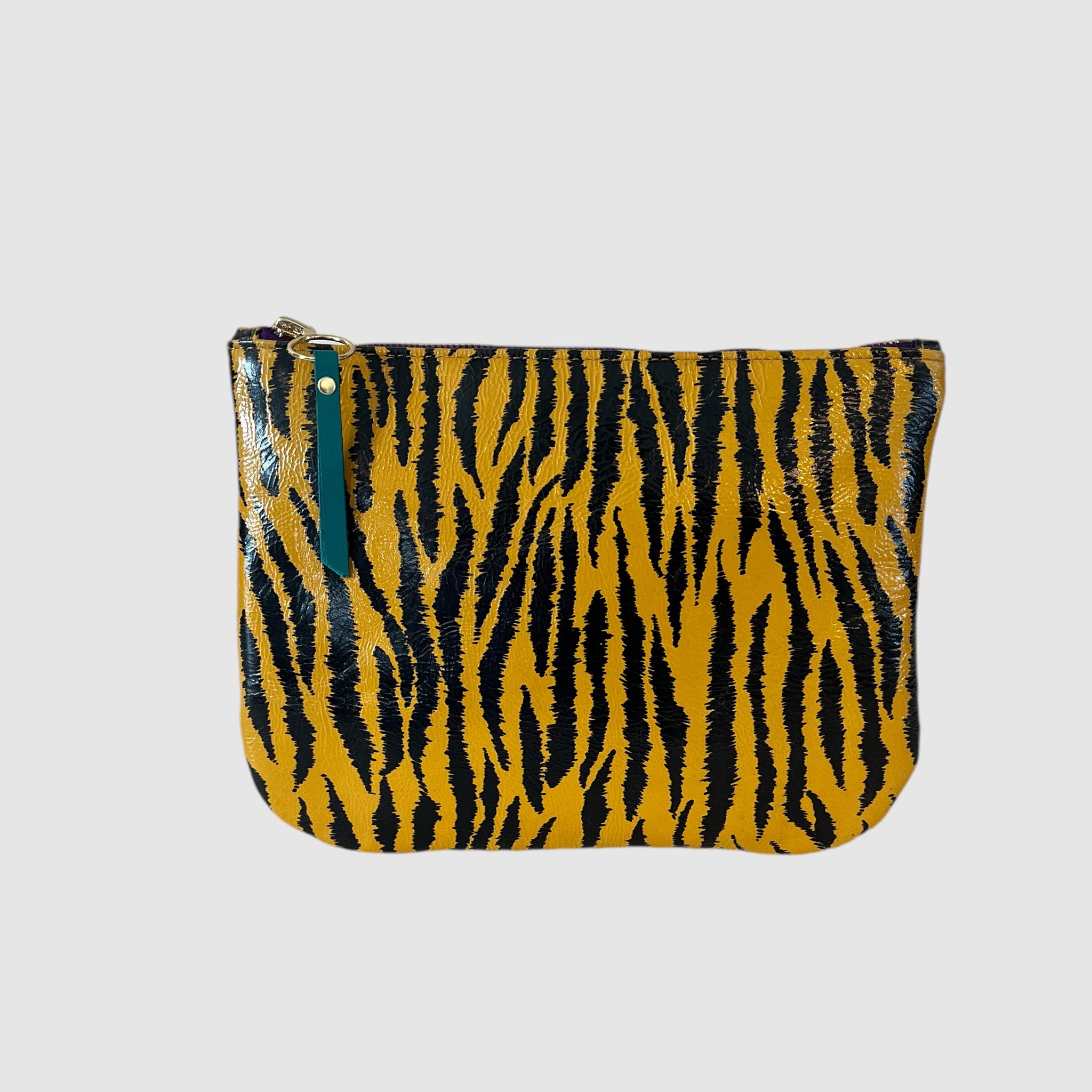 LOUD AND PROUD CLUTCH // MEDIUM