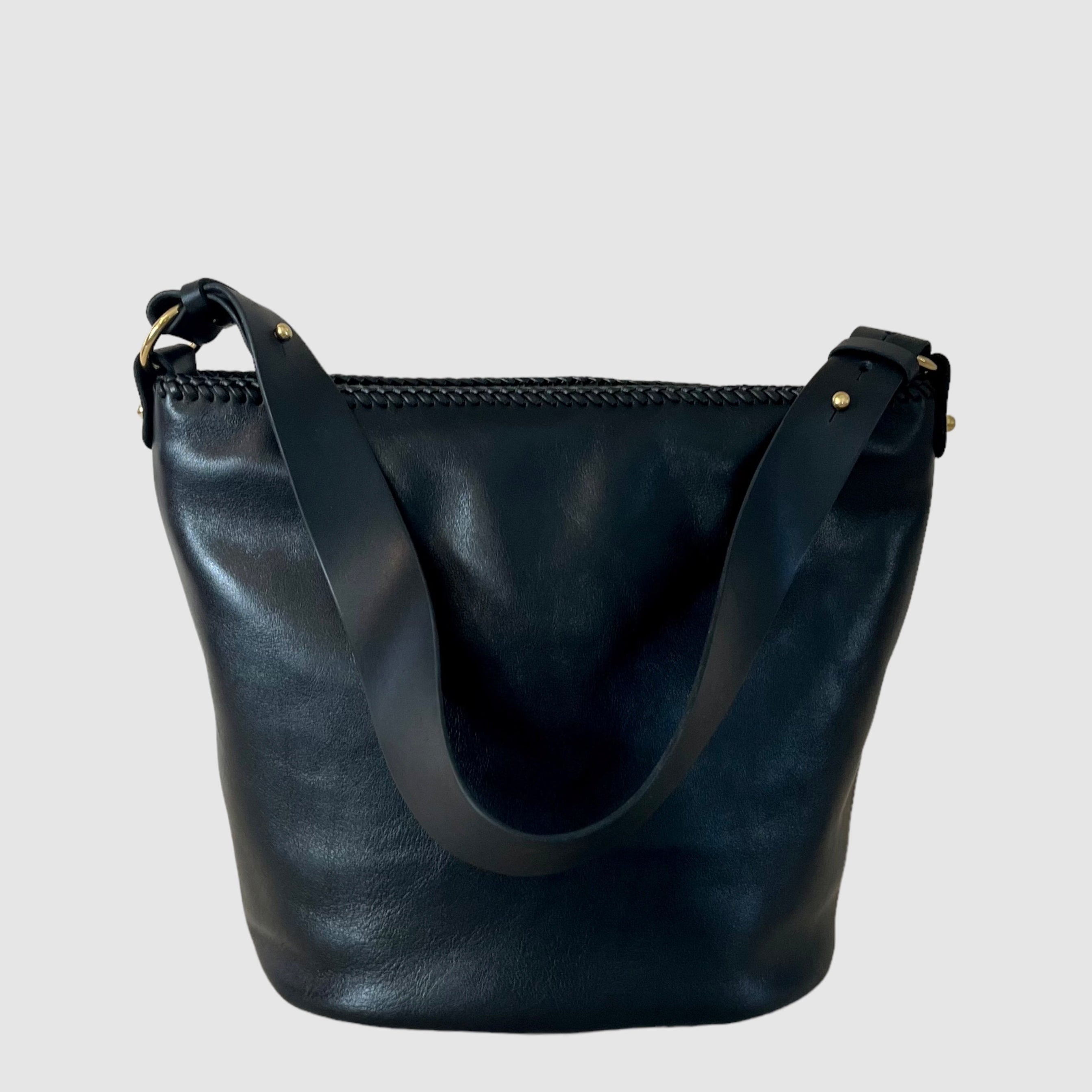 MILLICENT // BIO BLACK