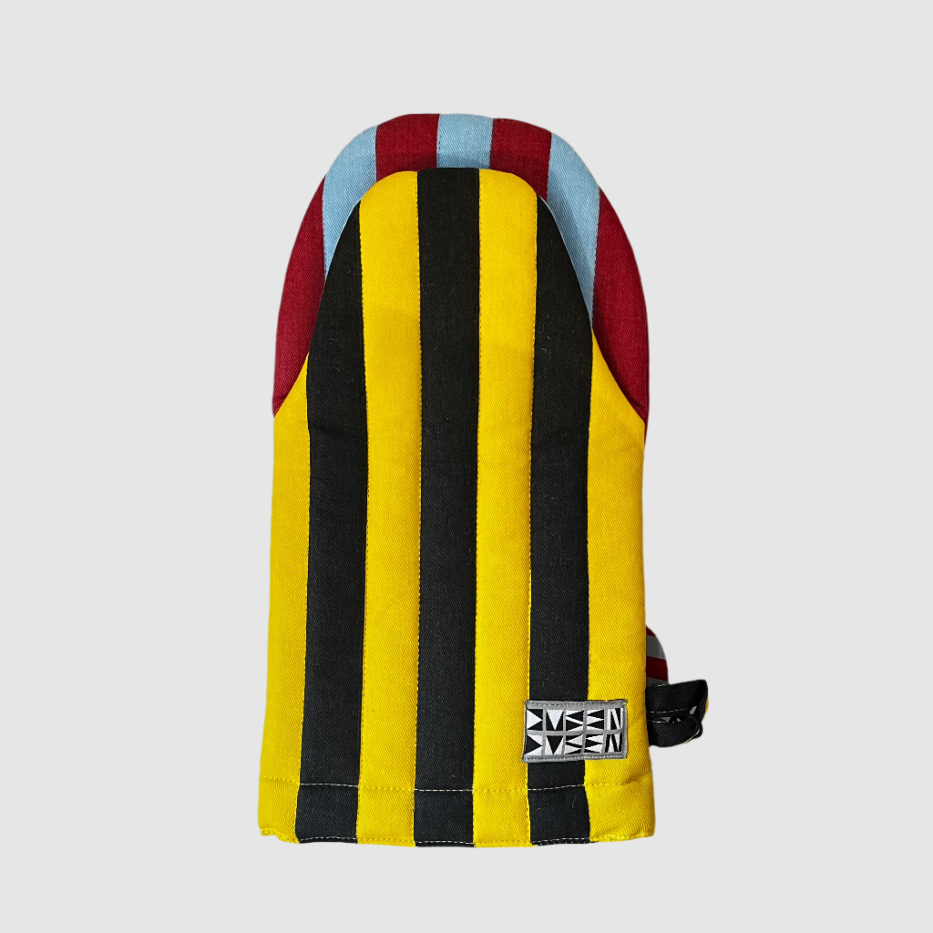 DUSEN DUSEN // OVEN MITT // MUSTARD