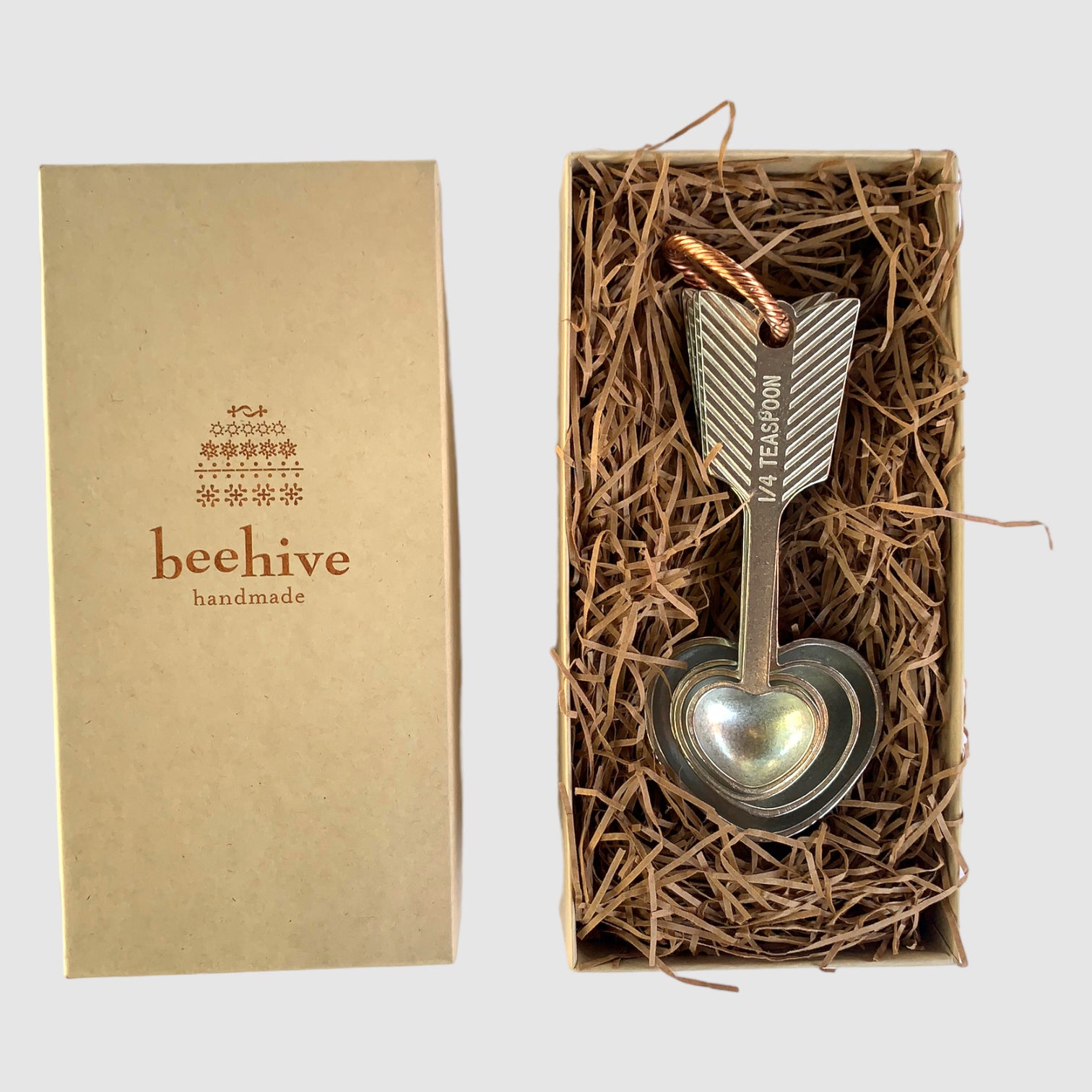 BEEHIVE // HEART MEASURING SPOONS