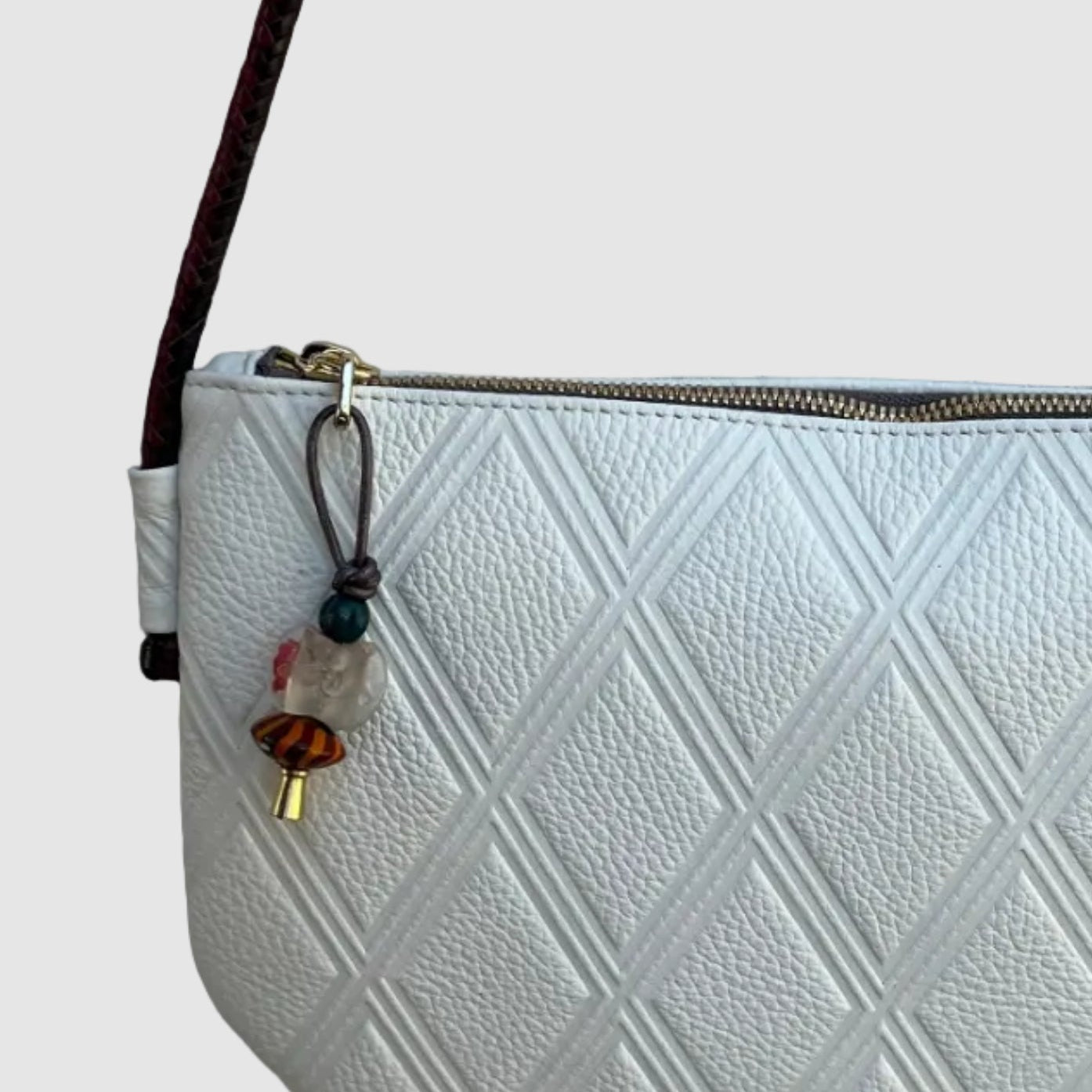 DRIFTER // CHALK // BLACK & FUSCHIA