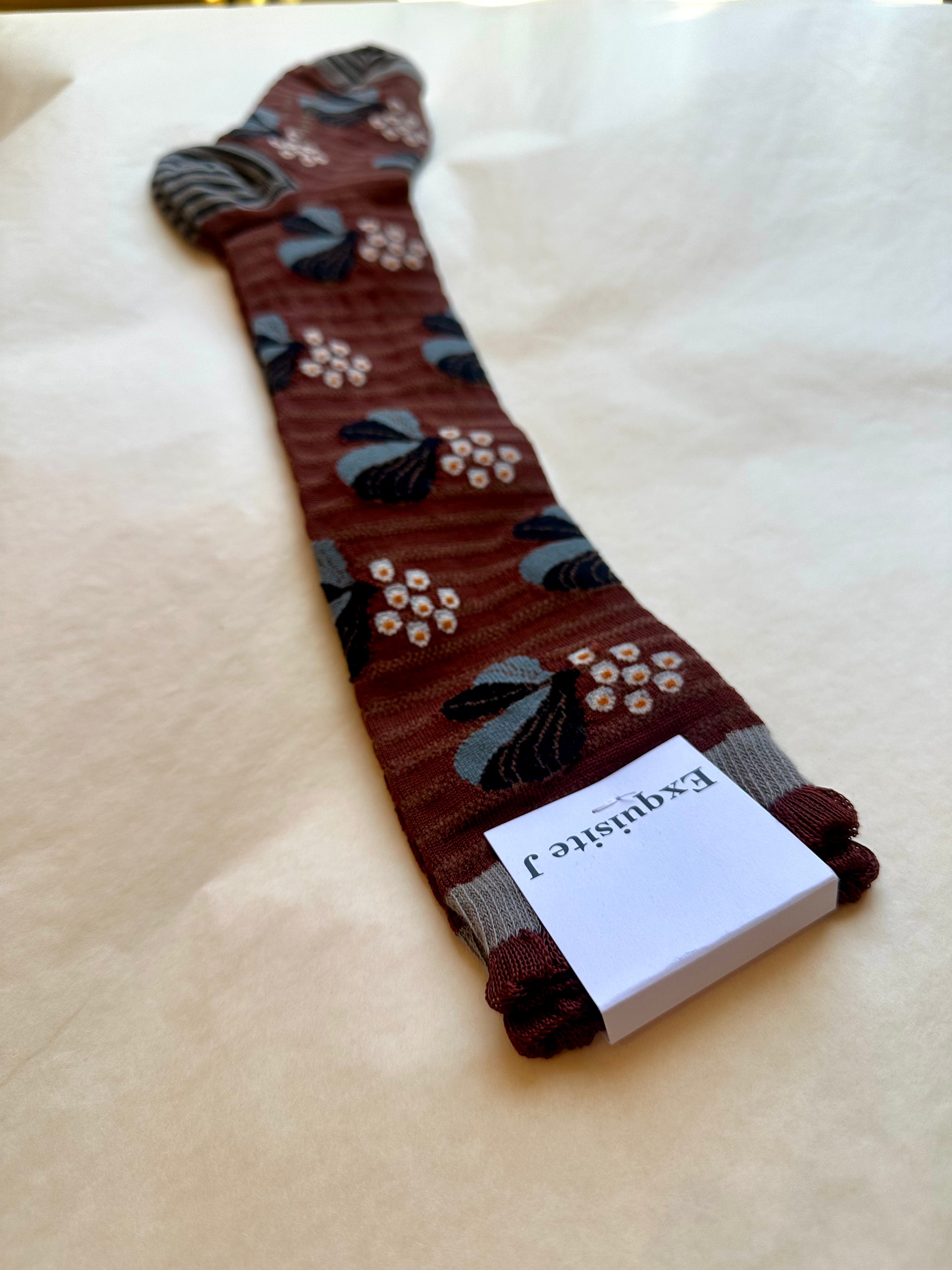 GARDEN TEA PARTY // TALL