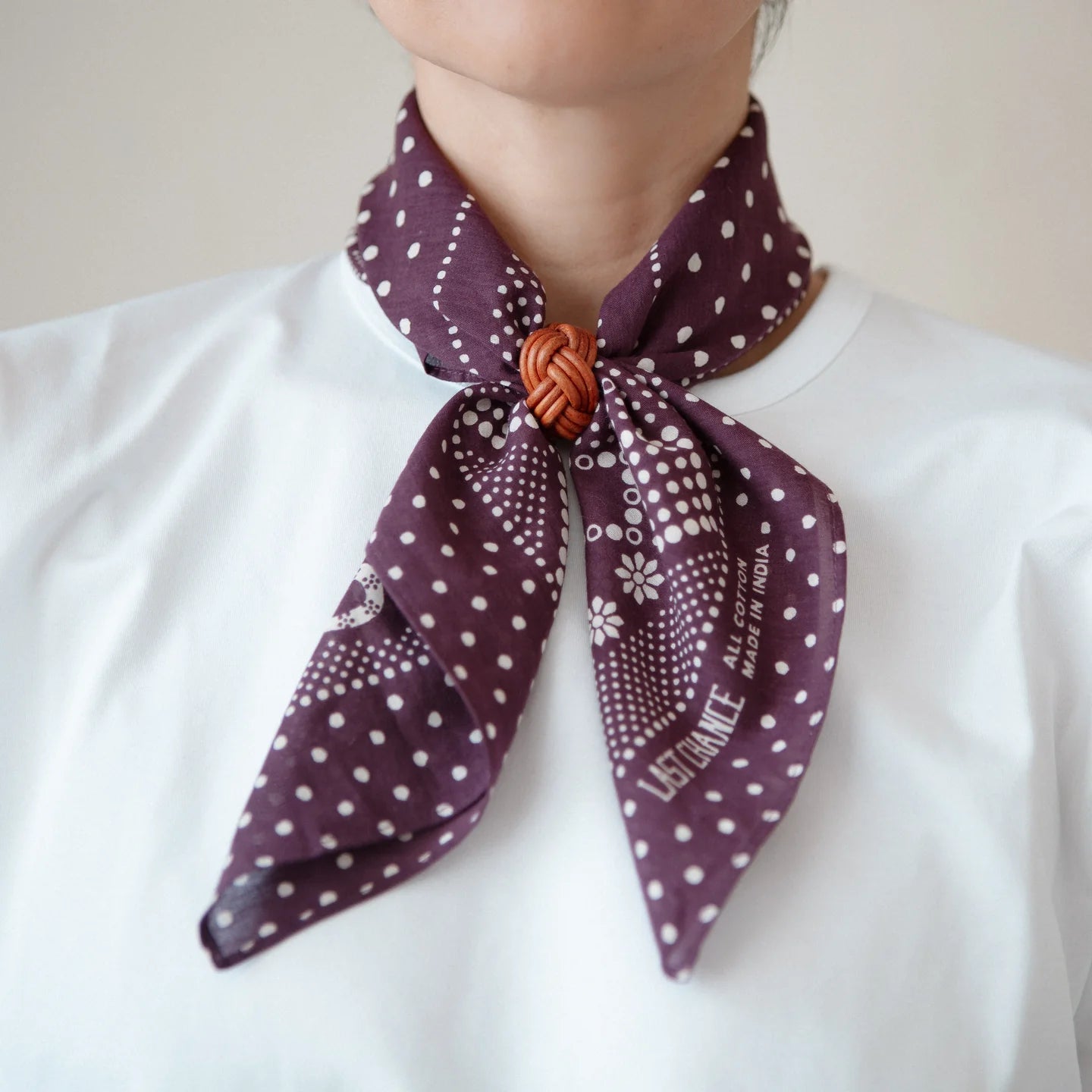 COTTON DAISY BANDANA // PLUM