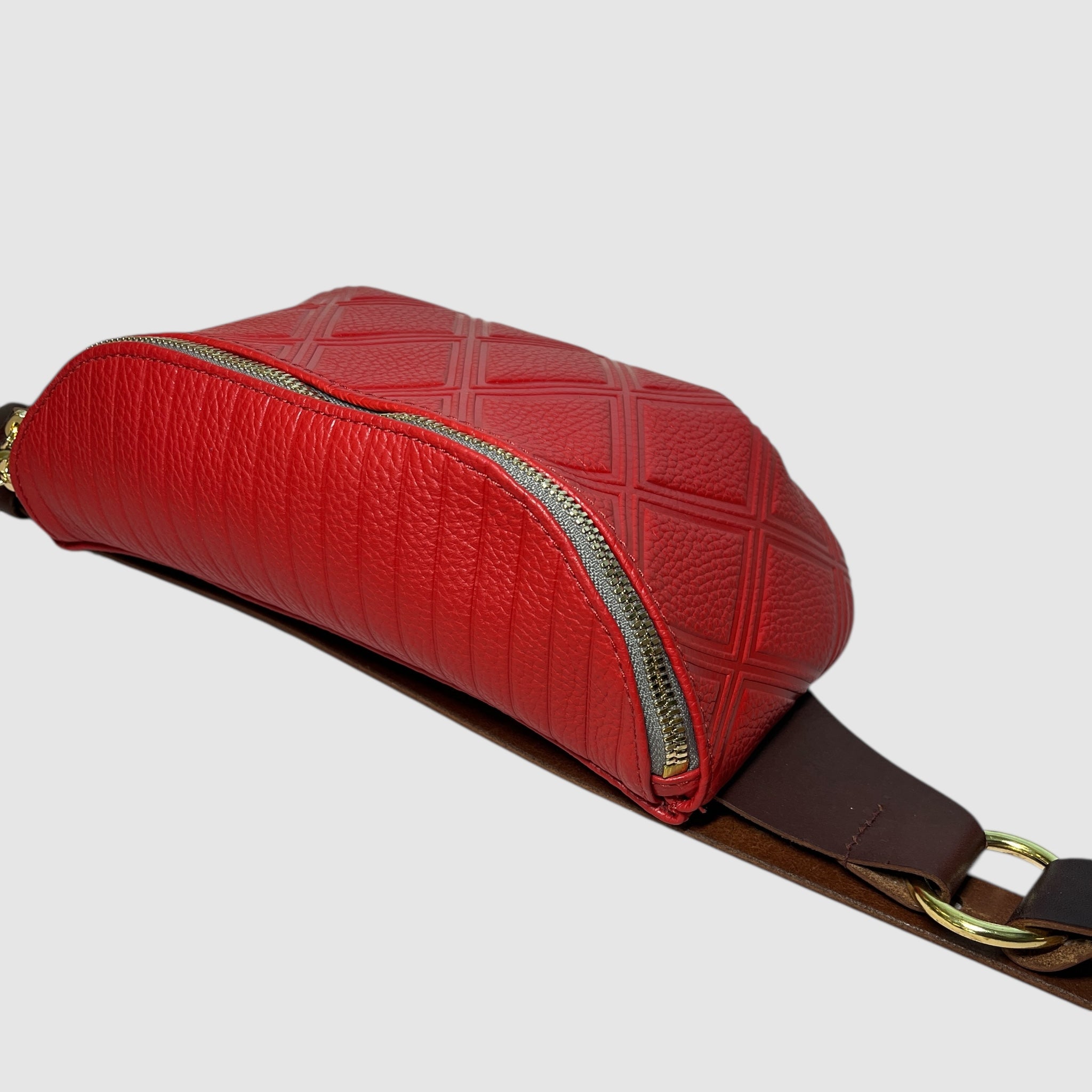 SATCHEL // CROSSBODY BAG // CHERRY CHEEKS