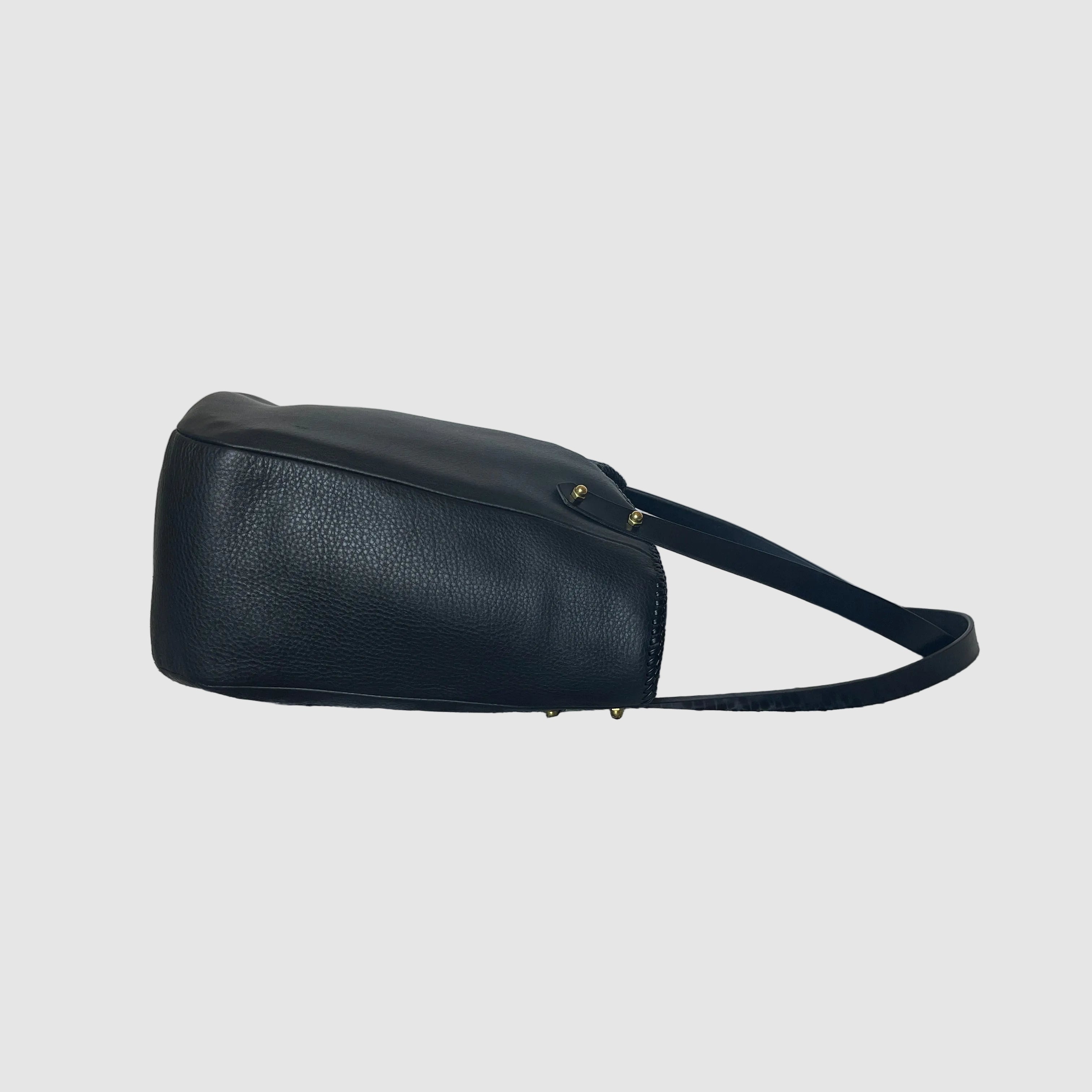 Outsider Carry All Black by Mellow Dawn