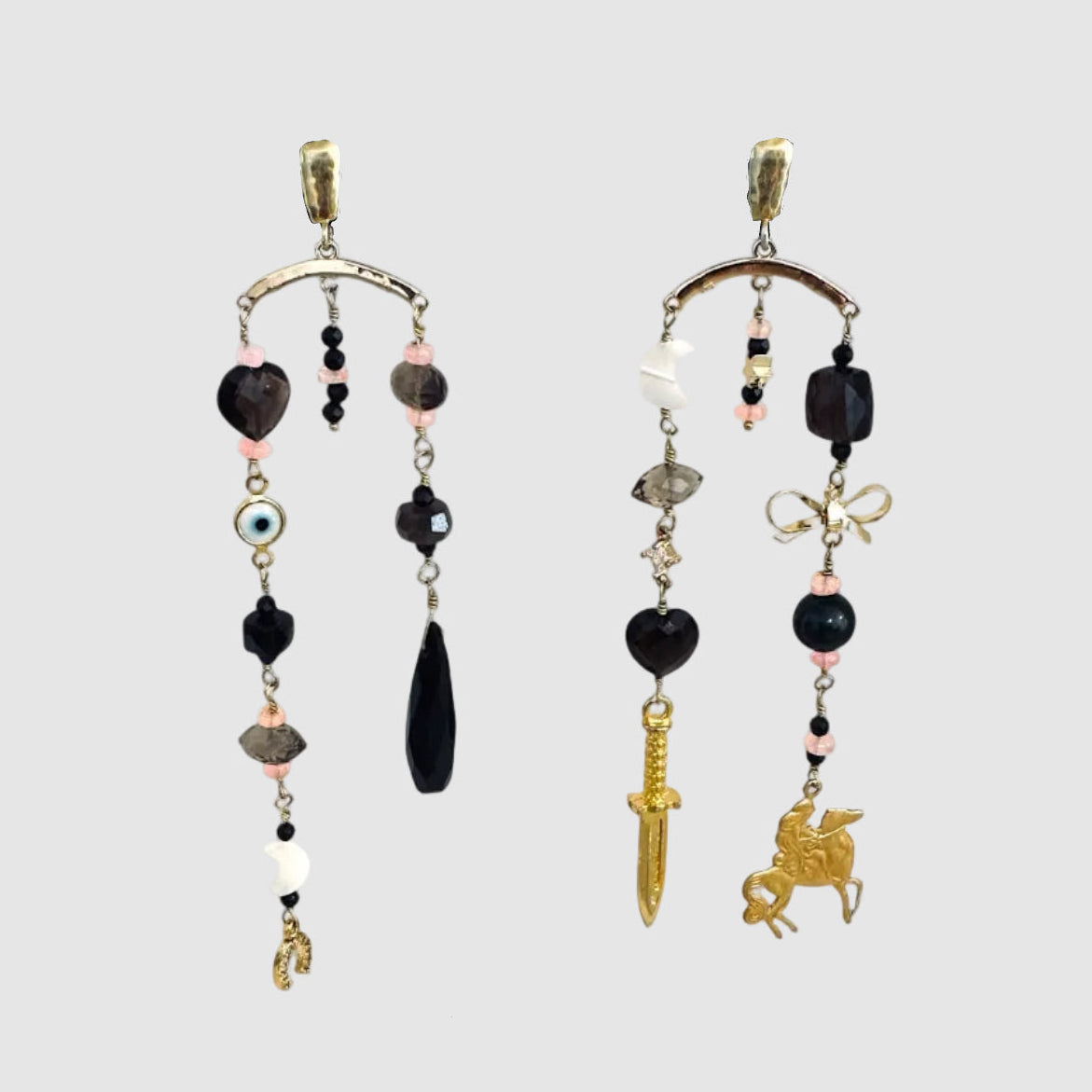 LA GRITONA EARRINGS // FIRE HORSE